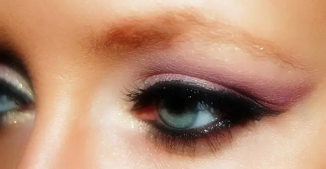 Eye Makeup For Small Eyes 